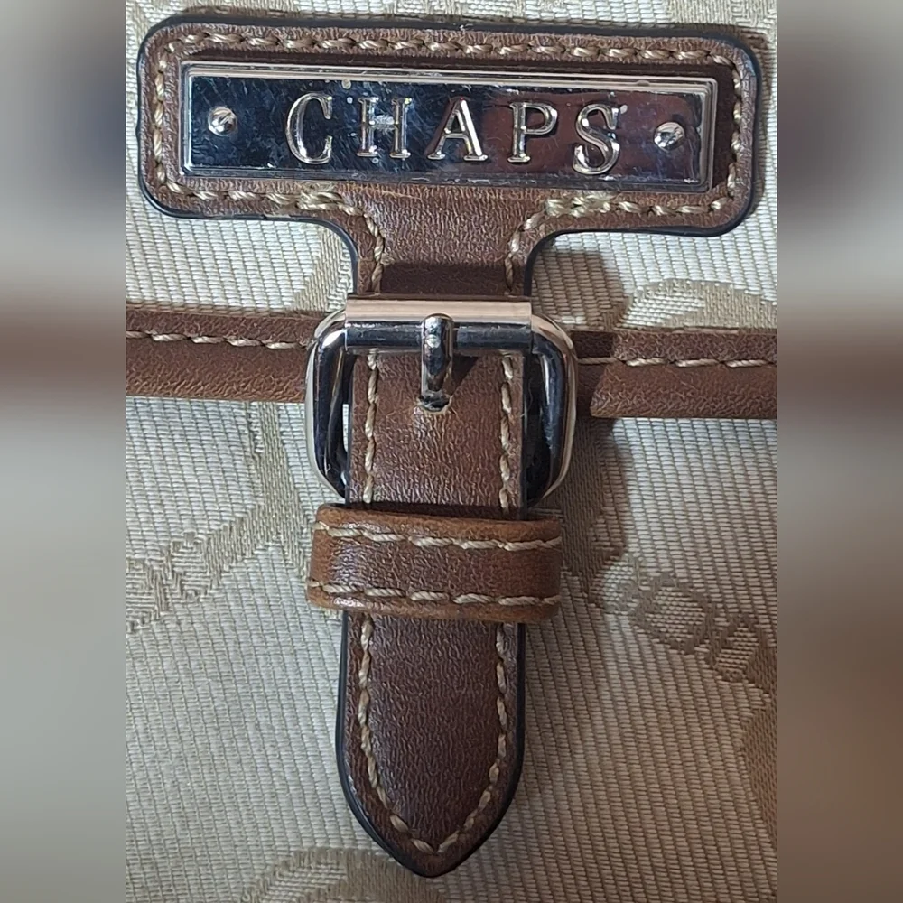 CHAPS Tan and Cream Shoulder Bag - Picture 7 of 9